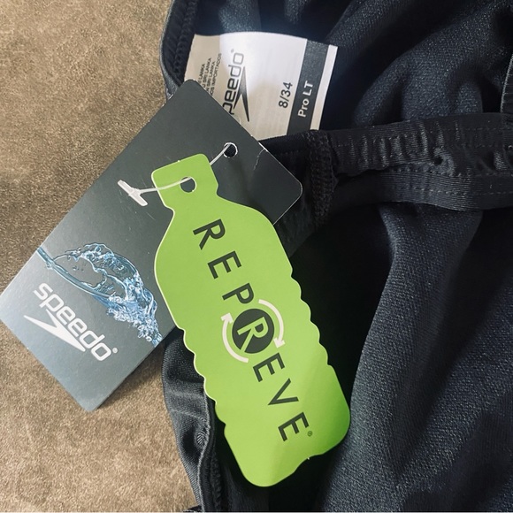 Solid Super Proback Onepiece - ProLT - Picture 7 of 9